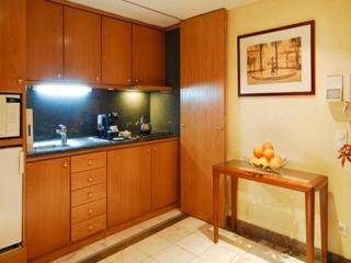 Stay in the Heart of Lisbon-Altis Suites Hotel - 5