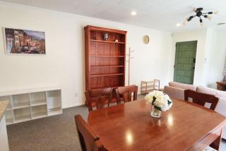 Cheerful 3BR Home With Free WiFi & Netflix - Auckland - 3