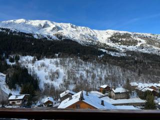Renovated 6-8 pers Luxury Chalet in Meribel Centre 85m2 3BR 3BA with Mountain View and boots heater ! - 4