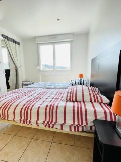 Residence Louis Place du Marche - Bains-les-Bains - 2