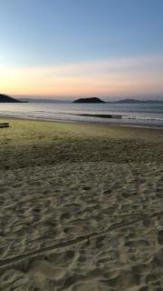 Apartamento funcional na Praia de Palmas Governador Celso Ramos - 2