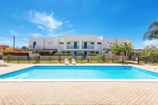 Appartamento Cristallo by BarbarHouse - Torre Lapillo - 0