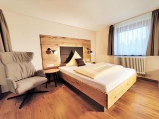 Hotel Restaurant Zur Linde - Erbach - 4