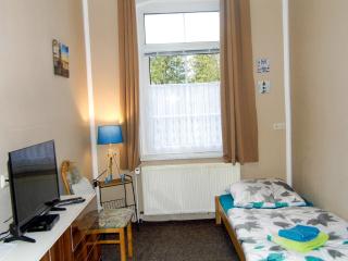 Ferienwohnung Gluehwuermchen - Barnin - 3