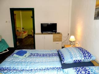 Ferienwohnung Gluehwuermchen - 2