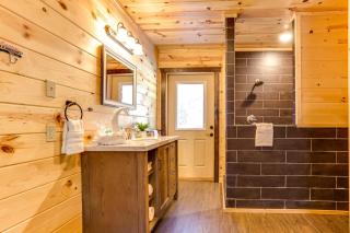Route 66 Cabin - 1