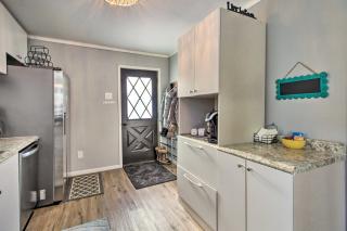 Modern Crosby Retreat Less Than 1 Mi to Serpent Lake! - 1