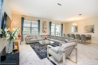 Special Offer Large Pool Home in Champion Gates - Davenport - 0