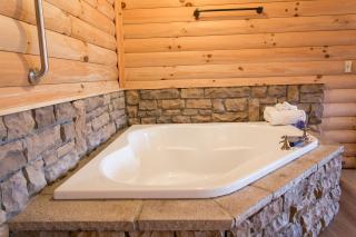 Coblentz Country Lodge by Amish Country Lodging - Berlin - 3
