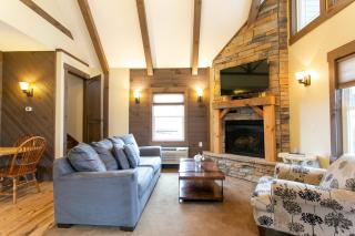 Country Bliss Cottage by Amish Country Lodging - Berlin - 5