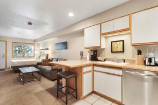 Gold Point Resort Breckenridge by Vacatia - 7