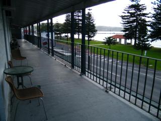 Grand Tasman Hotel - 9