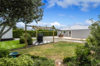 Corokia Villa - Richmond - 1