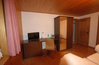 Hotel Pension Im Dorf - Zuzwil - 1