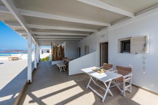 Anemi Suites - Adamantas - 8