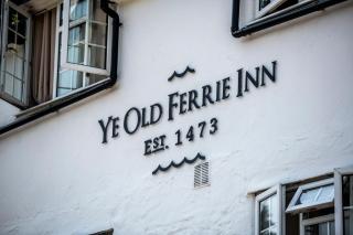 Ye Old Ferrie Inn - Symonds Yat - 2
