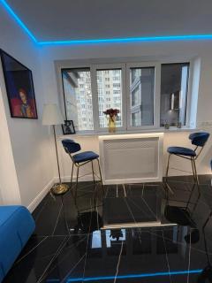1 room 65m2 center of Obolon near River side. - Kiev - 7