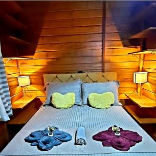 SPA Rossett em Itapoá - Luxo e conforto c piscina, hidromassagem e cromoterapia, p 22 pessoas! - Itapoa - 8