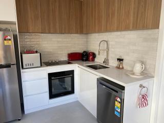 Beautiful New Holiday Place 5 Mins To Beach With Kitchen And Office Nook - Safety Beach - 4