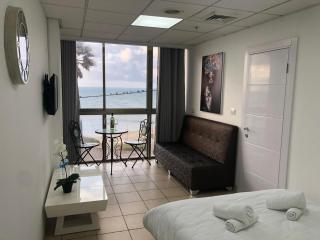 Sea Line Hotel From R&A Group - Bat Yam - 4
