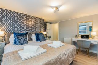 Charming Apartment In Andover Town Centre 55'' 4K Smart TV Netflix - Andover - 8
