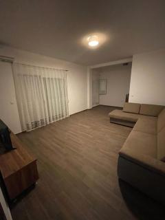 Bashi's Apartments - Donji Štoj - 2