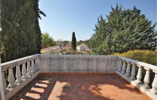Nice Home In Saint Cannat With Wifi - 4