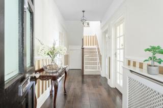 Family Home By The Sea - 4