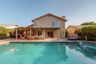 Sunset Disco: Large Pool/Spa @ Lush Family Retreat - La Quinta - 8