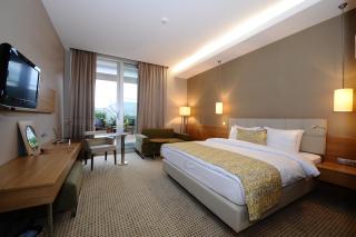Ramada by Wyndham Podgorica - Podgorica - 8