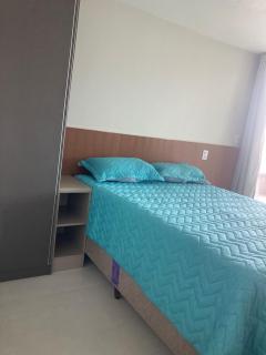 Duplex na orla da praia do forte, banheira e Wi-Fi - 1