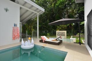 Pavilions in the Palms Heated Pool Short Path To Beach Five Bedrooms Sleeps 14 - Port Douglas - 4