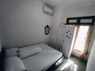 Omah Rere Full 1 Rumah, 2 kamar AC - 2