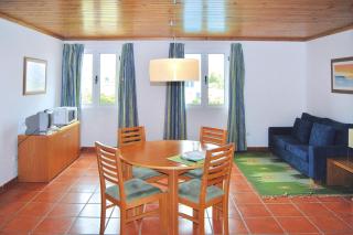 Chalet in Lagoa with Natural Pools Nearby - 8