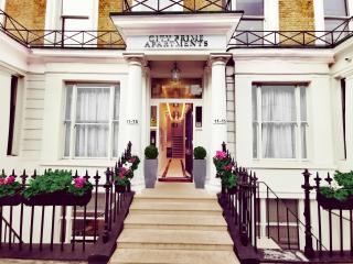 City Prime Apartments - London - 9