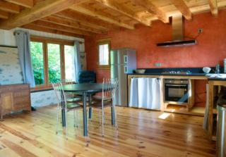 Maison charmante à Gembrie + Piscine partagée & vue montagne - Gembrie - 8