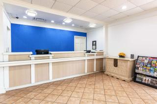 Rodeway Inn - Huntsville - 6