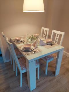 Helles modern eingerichtetes Apartment - 5