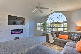 Less Than 8 Mi to Disney Getaway with Deck in Kissimmee! - Kissimmee - 8