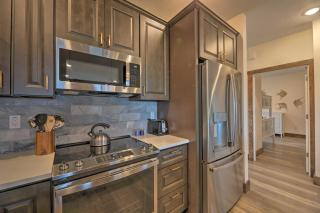 Sanderling Sea Cottages, Unit 6 with Beach Access! - 1