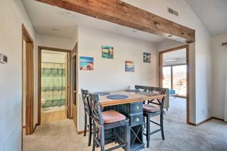 Pool and Lake Access Waterfront Osage Beach Retreat - Osage Beach - 3