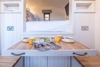 Bo Peep Shepherds Hut, Thorpeness - 8