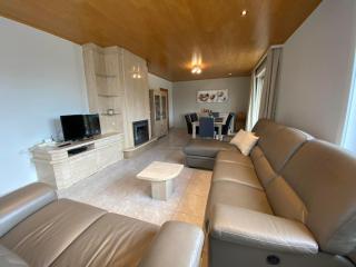 't Cappellelandhof - Lo-Reninge - 1