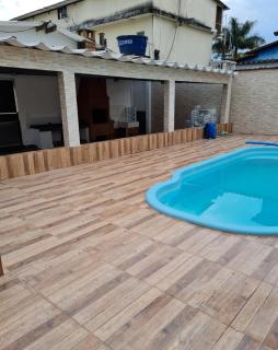 Casa espaçosa com piscina a 100m da praia!! - 0