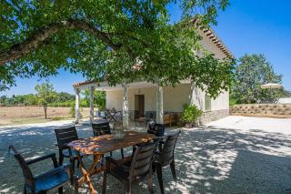 Villa Viñedo - Agradable Villa Rústica con Jardín - Sotillo de las Palomas - 0