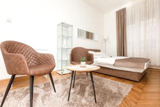 1st Belgrade Apartment - Belgrado - 5