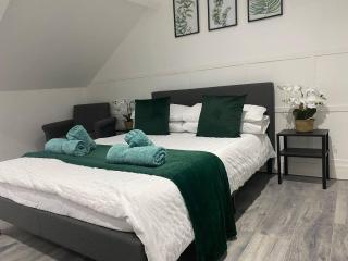 Comfortable and Modern 2-Bedroom Flat in Bridgend - 6