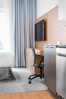 Gage Suites at UBC - 6