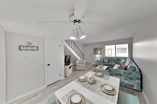 Beach Club Condo - 3