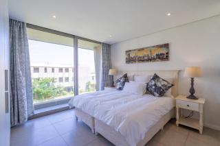 Stunning & Modern Apartment in Oceandune - 6